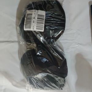 Victoria's Secret Very Sexy Black Lace Pushup Bra Size 38D NWOT